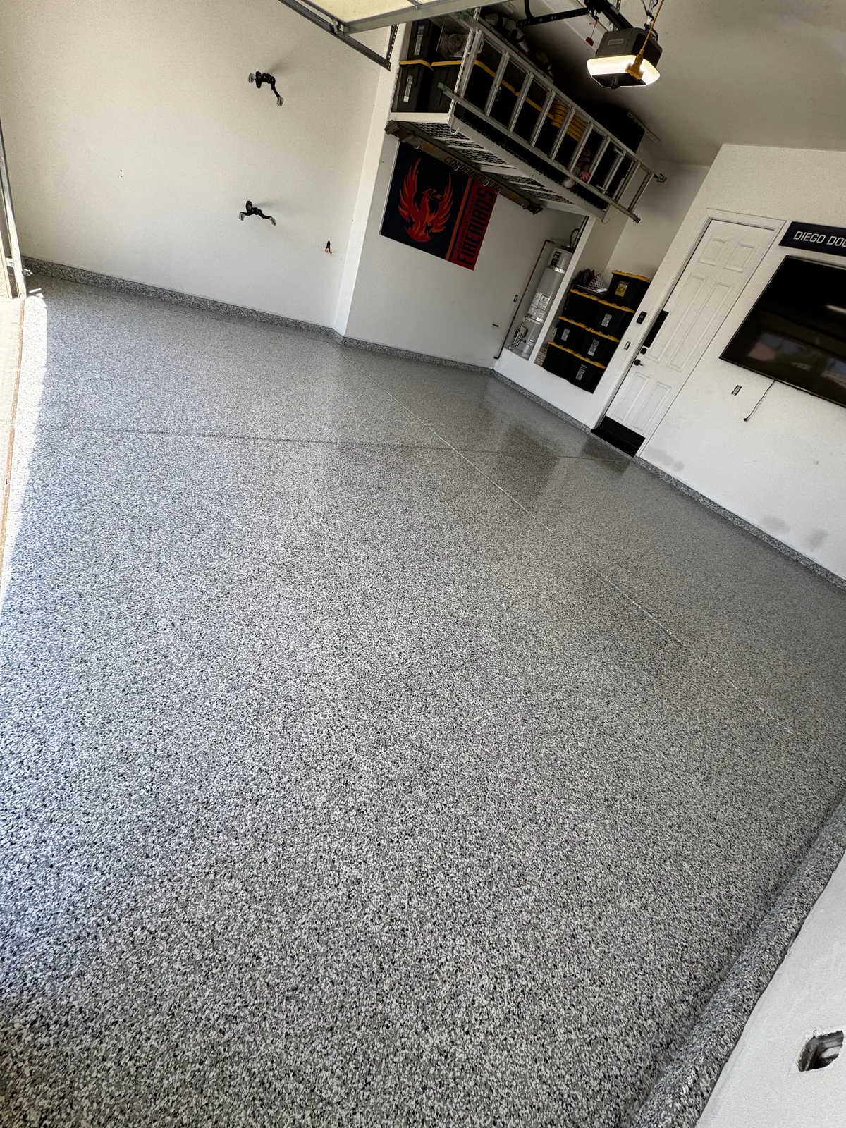 Indio / Garage / Flake by Acre
